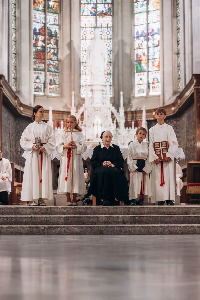 Hemmasoontag und Abschied von Schwester Friedburg