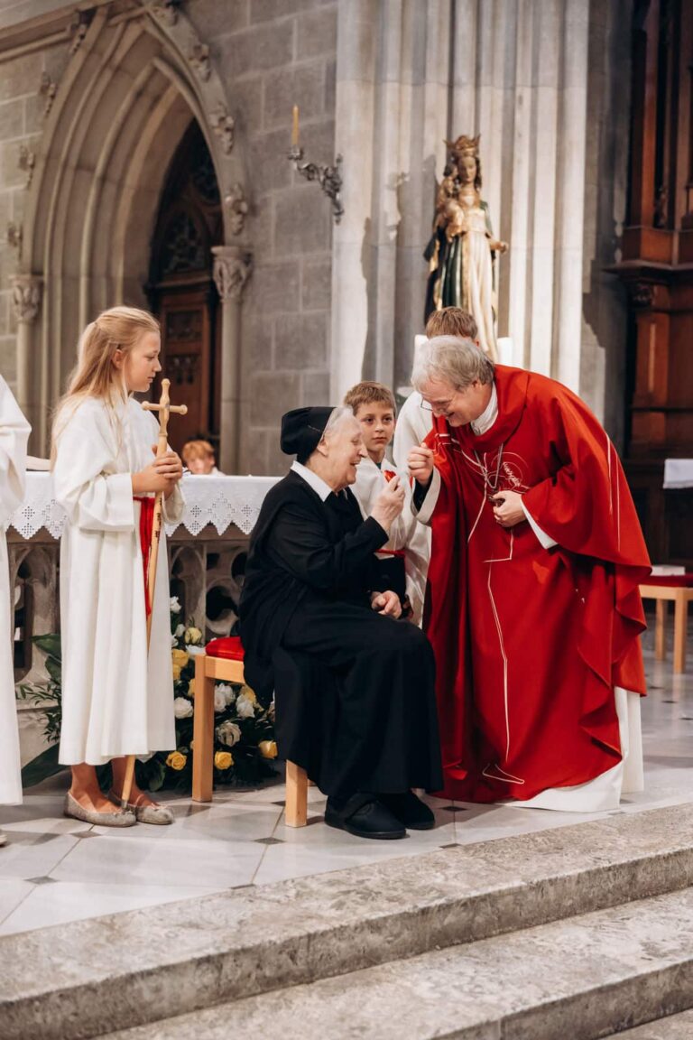 Hemmasoontag und Abschied von Schwester Friedburg