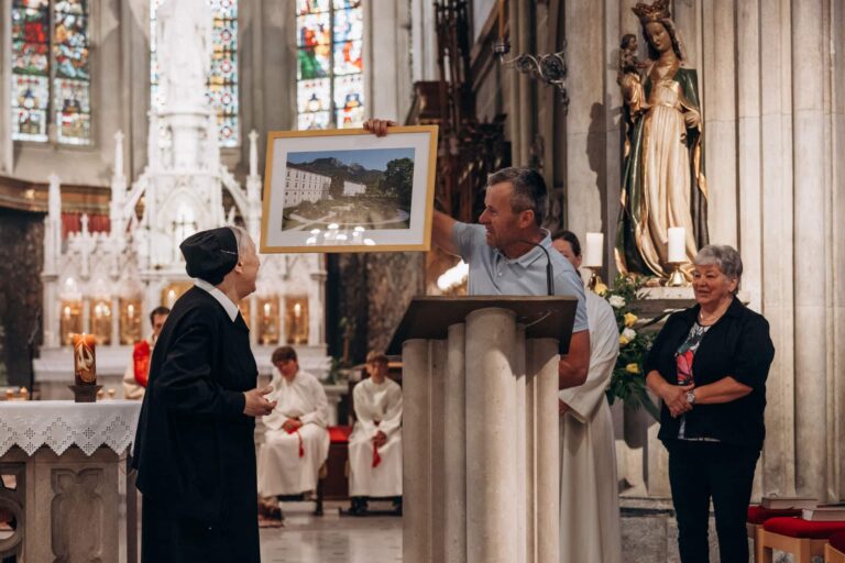 Hemmasoontag und Abschied von Schwester Friedburg