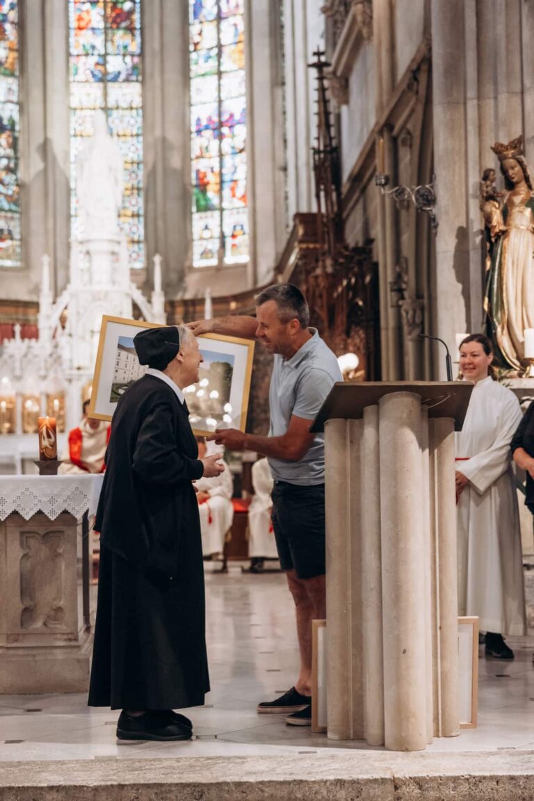 Hemmasoontag und Abschied von Schwester Friedburg