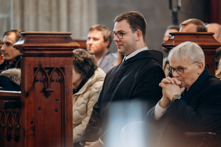 54 – Ewige Profess Frater Markus (c) Christoph Draxl -55