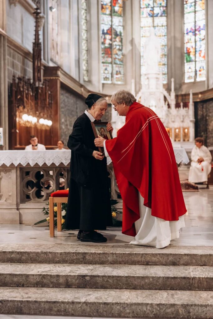 Hemmasoontag und Abschied von Schwester Friedburg