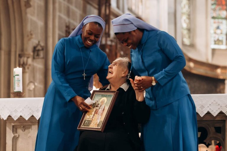 Hemmasoontag und Abschied von Schwester Friedburg