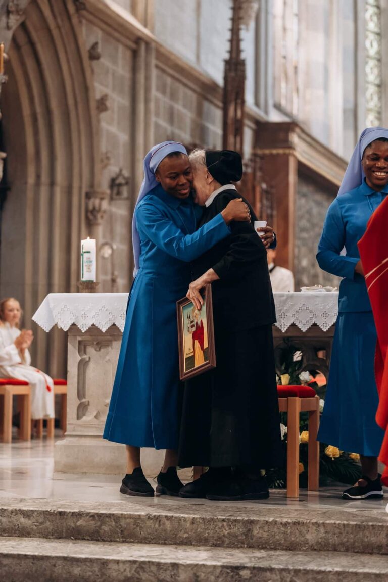 Hemmasoontag und Abschied von Schwester Friedburg