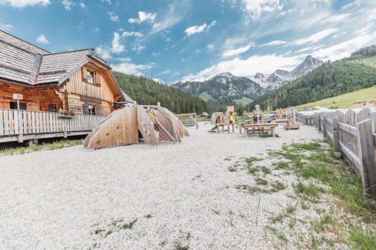 Kaiserau_©Thomas-Sattler-6-e1648798622215