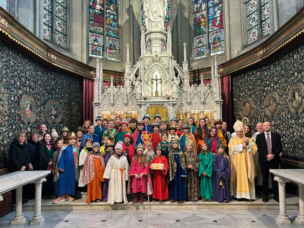 Stift Admont Sternsingergottesdienst fr.Benedikt IMG 3173