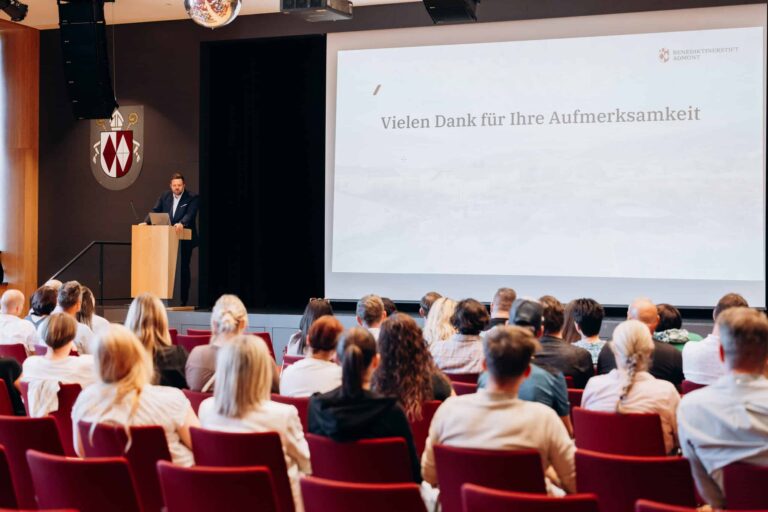 Townhall Meeting www