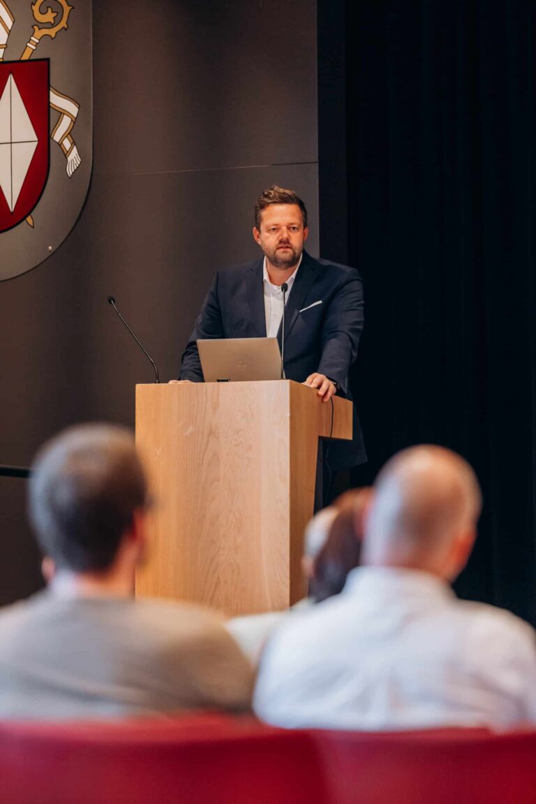 Townhall Meeting www